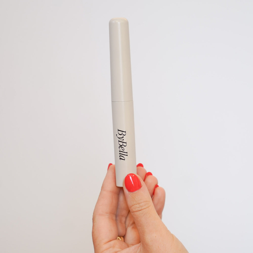 Brow lift gel front view