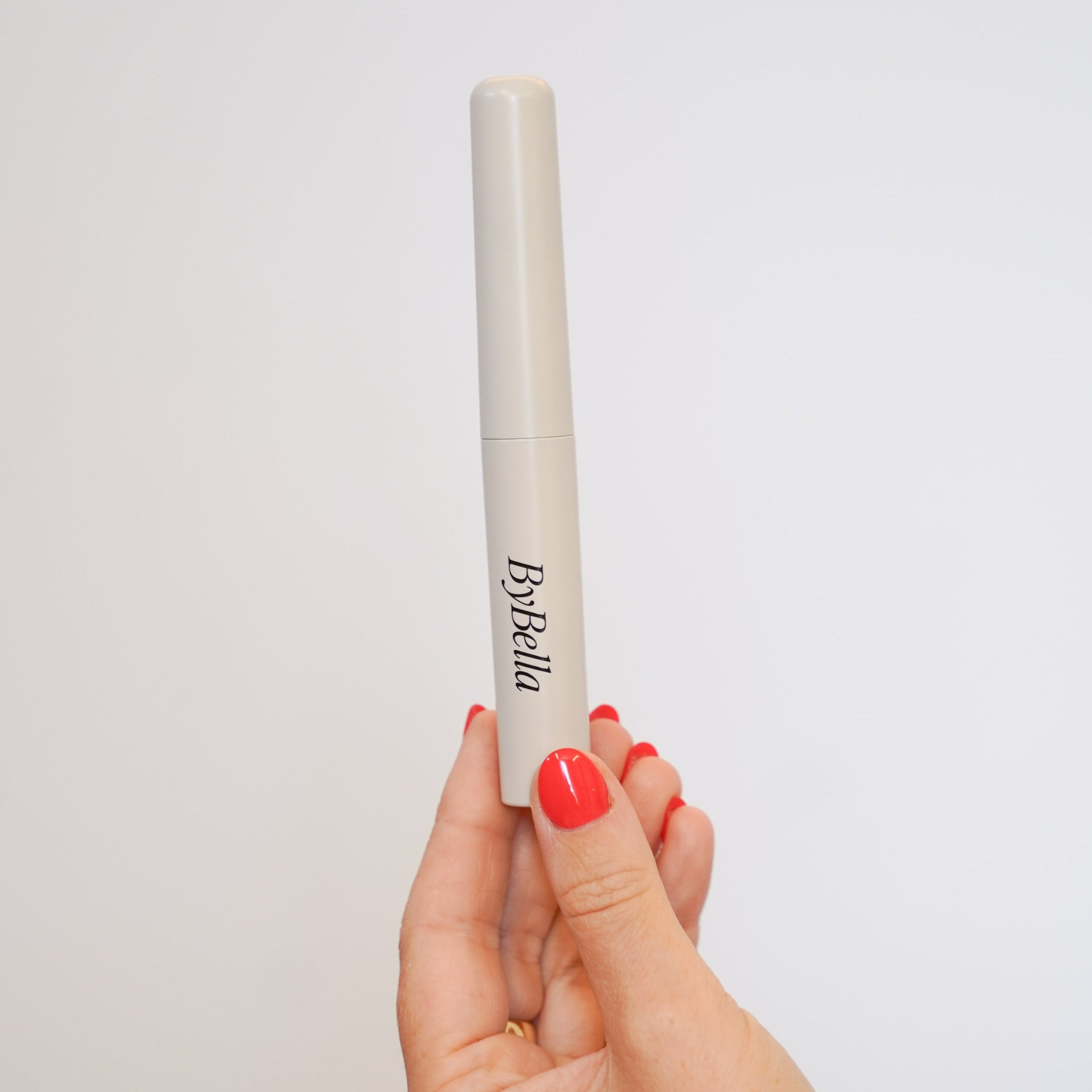 Brow lift gel front view